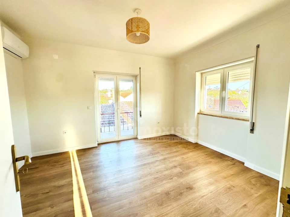 Apartamento T5 para Venda em Ansião Foto 10