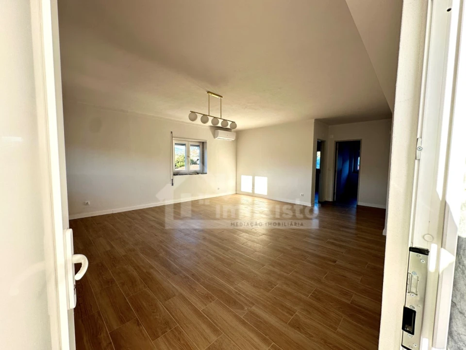 Apartamento T5 para Venda em Ansião Foto 27