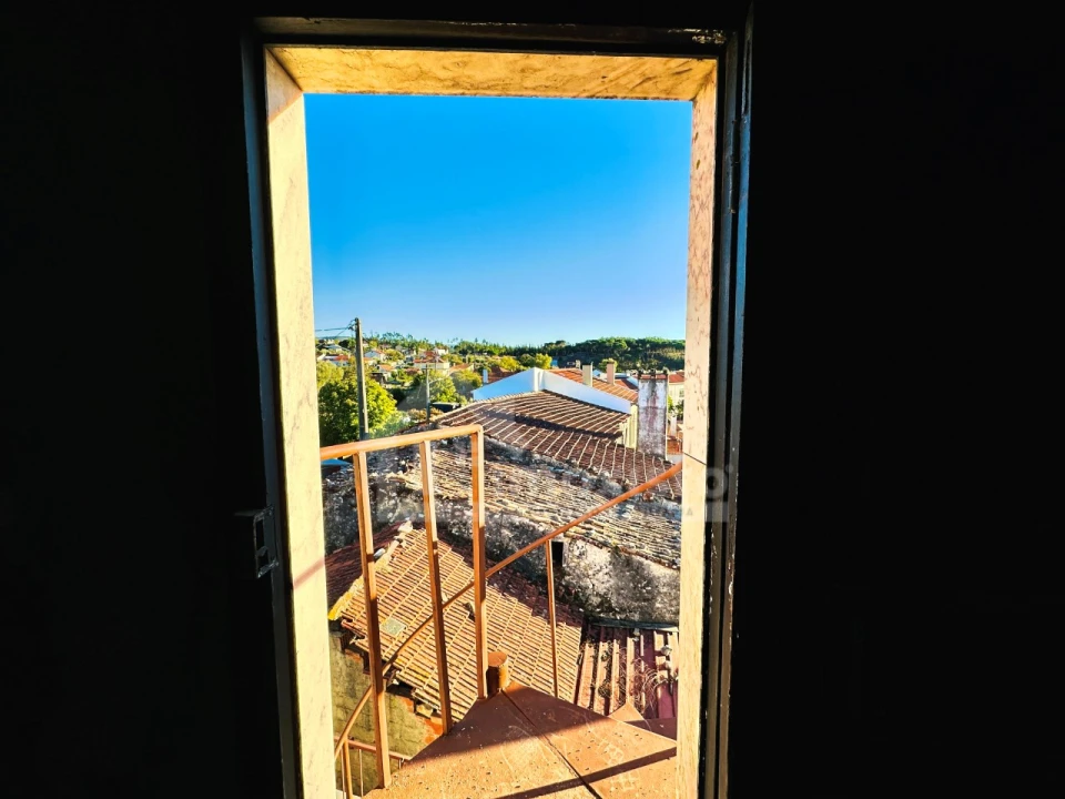 Apartamento T5 para Venda em Ansião Foto 36