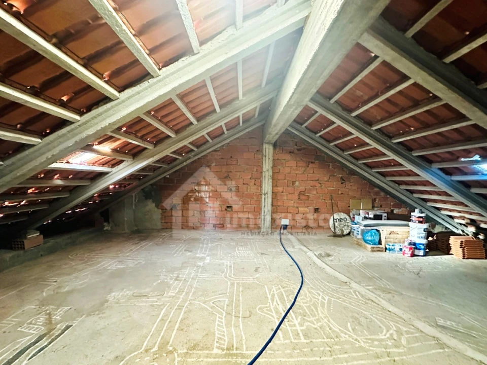 Apartamento T5 para Venda em Ansião Foto 38