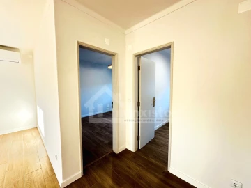 Apartamento T5 para Venda em Ansião