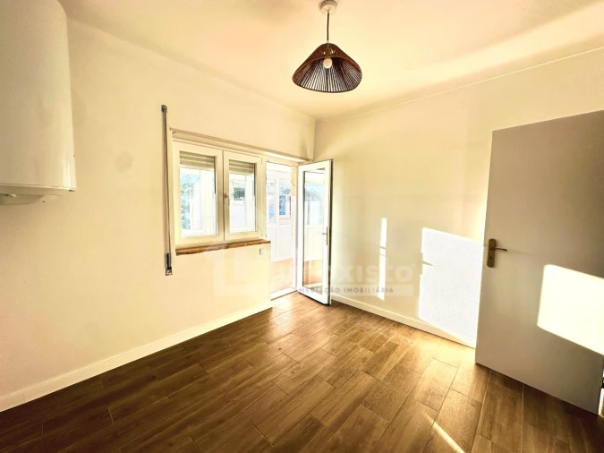 Apartamento T5 para Venda em Ansião Foto 8