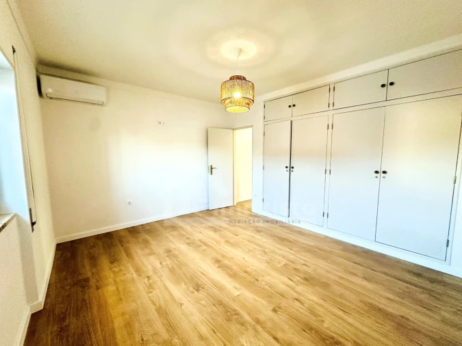 Apartamento T5 para Venda em Ansião Foto 25