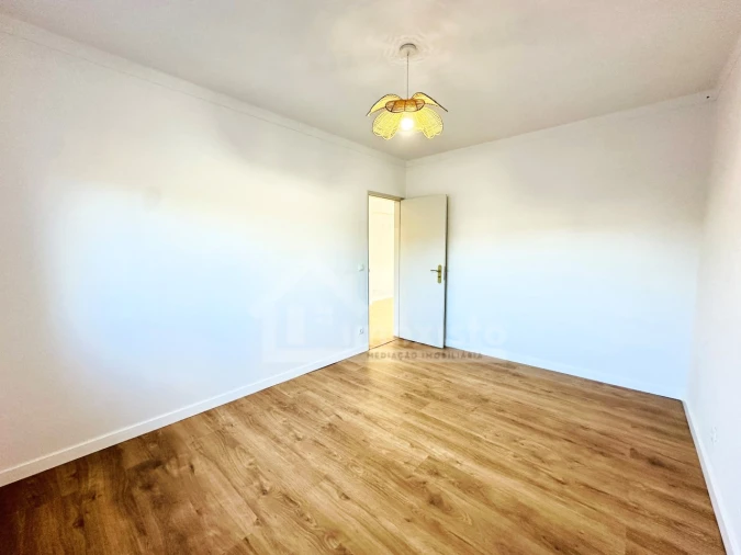 Apartamento T5 para Venda em Ansião Foto 33