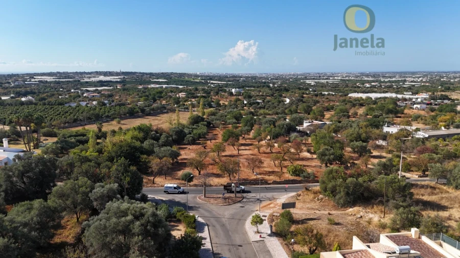 Terreno para Venda em Conceição e Estoi Foto 5