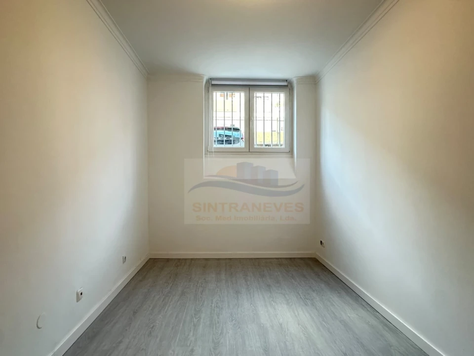 Apartamento T2 para Venda em Falagueira-Venda Nova Foto 6