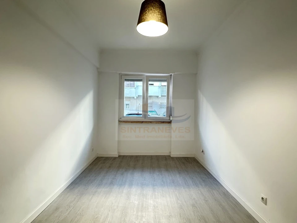 Apartamento T2 para Venda em Falagueira-Venda Nova Foto 18