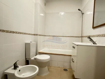 Apartamento T2 para Venda em Falagueira-Venda Nova