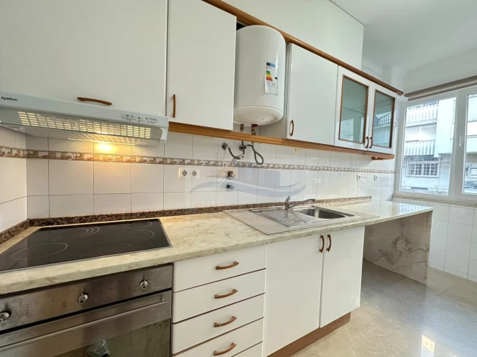 Apartamento T2 para Venda em Falagueira-Venda Nova Foto 23