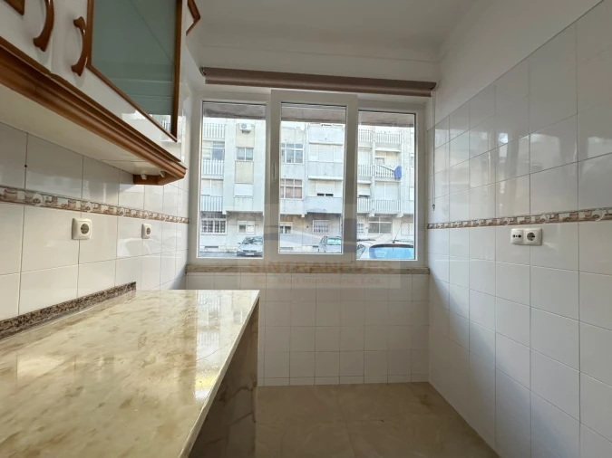 Apartamento T2 para Venda em Falagueira-Venda Nova Foto 24