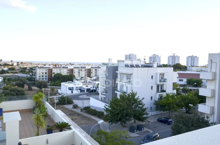 Apartamento T2 para Venda em Albufeira e Olhos de Água Foto 2