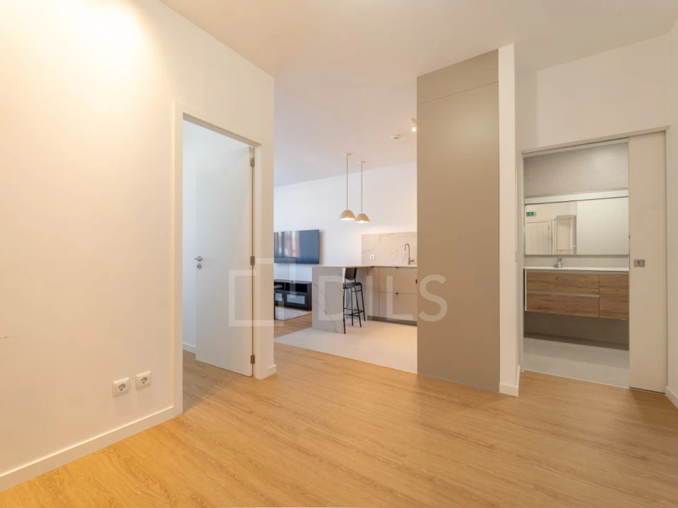 Apartamento T1 para Venda em Cedofeita, Santo Ildefonso, Sé, Miragaia, São Nicolau e Vitória Foto 15
