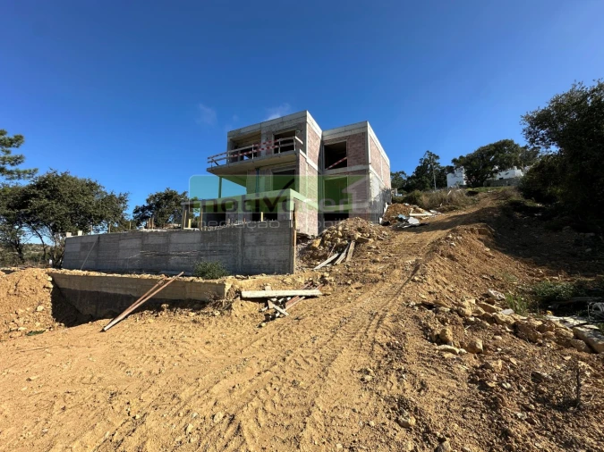 Moradia T4 para Venda em Almargem do Bispo, Pêro Pinheiro e Montelavar Foto 3