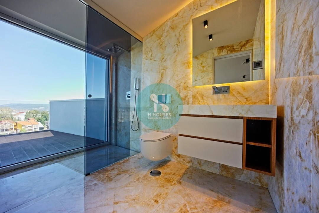 Apartamento T3 para Venda em Braga (Maximinos, Sé e Cividade) Foto 34