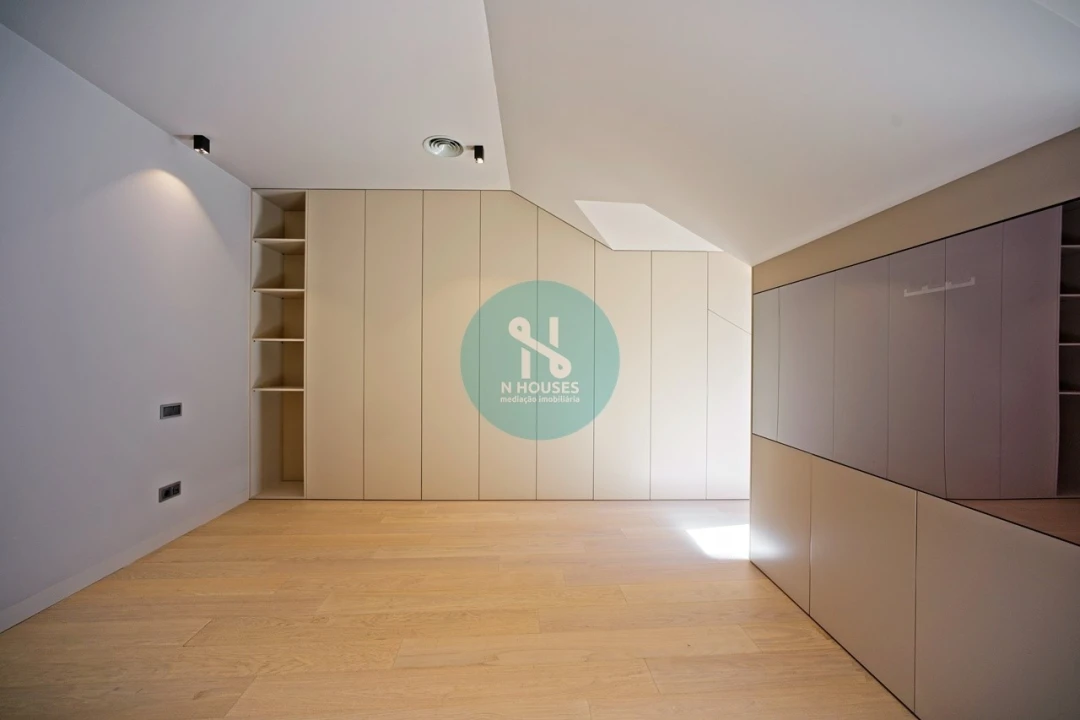 Apartamento T3 para Venda em Braga (Maximinos, Sé e Cividade) Foto 40
