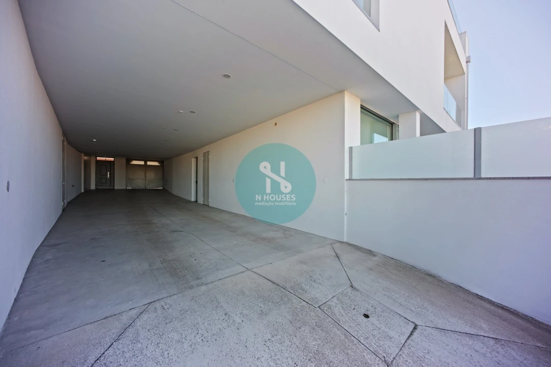 Apartamento T3 para Venda em Braga (Maximinos, Sé e Cividade) Foto 44