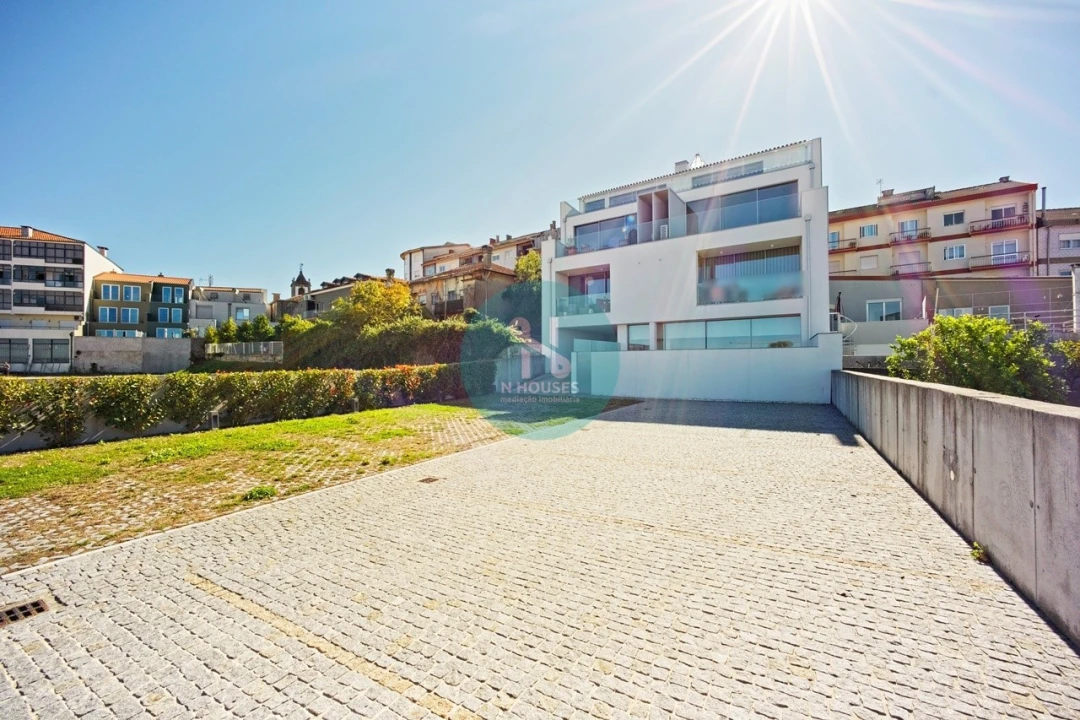 Apartamento T3 para Venda em Braga (Maximinos, Sé e Cividade) Foto 45