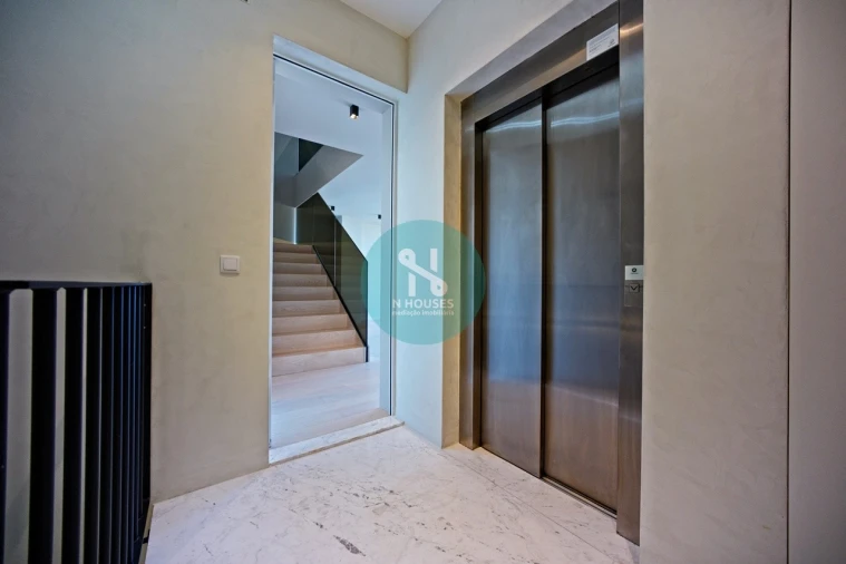 Apartamento T3 para Venda em Braga (Maximinos, Sé e Cividade) Foto 4