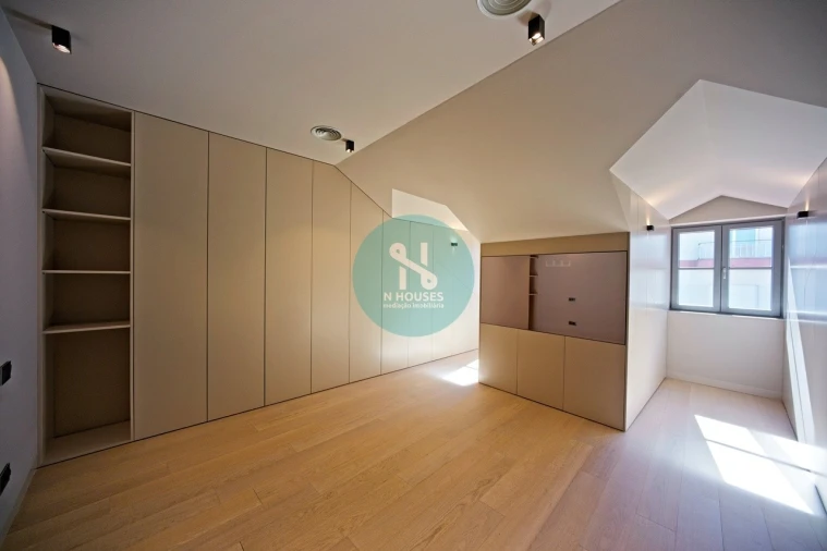 Apartamento T3 para Venda em Braga (Maximinos, Sé e Cividade) Foto 36
