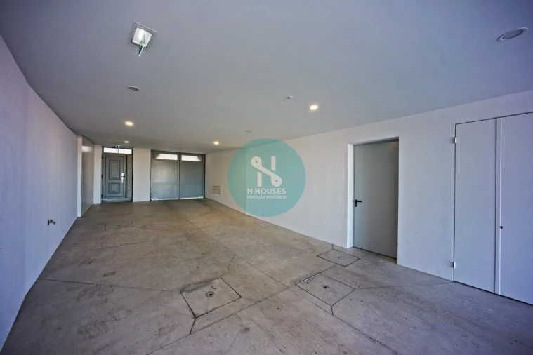 Apartamento T3 para Venda em Braga (Maximinos, Sé e Cividade) Foto 43