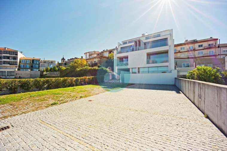 Apartamento T3 para Venda em Braga (Maximinos, Sé e Cividade) Foto 45