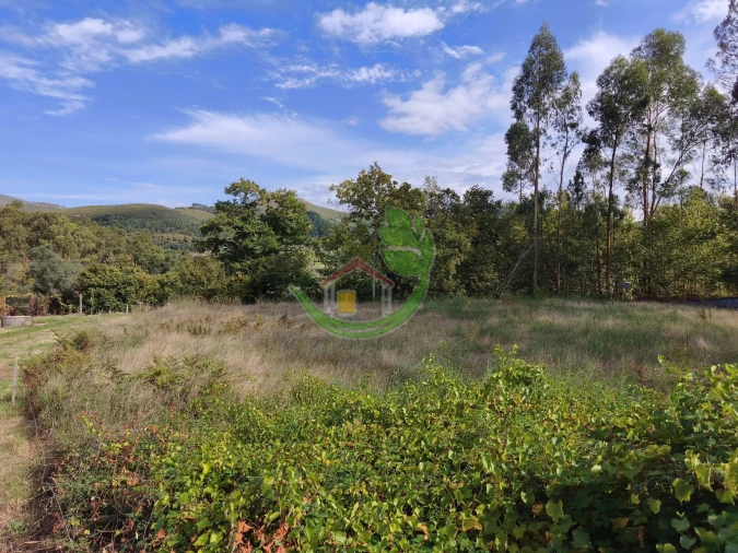 Terreno para Venda em Sande, Vilarinho, Barros e Gomide Foto 3