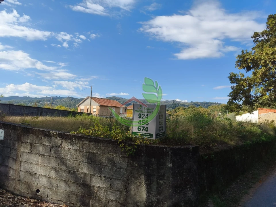 Terreno para Venda em Sande, Vilarinho, Barros e Gomide Foto 9