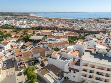 Moradia T2 para Venda em Lagos (São Sebastião e Santa Maria)
