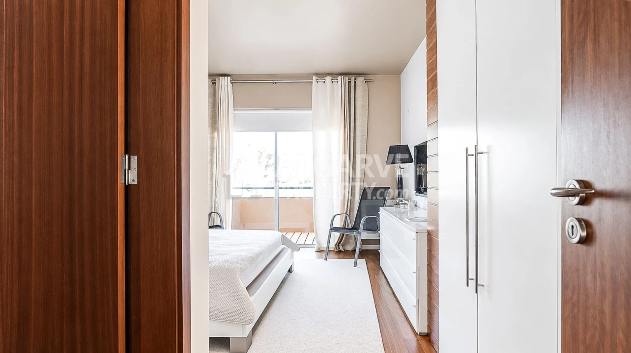 Apartamento T3 para Venda em Quarteira Foto 20