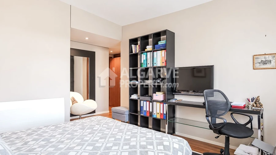 Apartamento T3 para Venda em Quarteira Foto 28