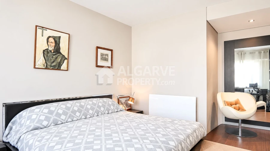 Apartamento T3 para Venda em Quarteira Foto 26