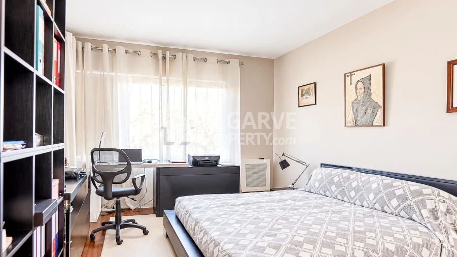 Apartamento T3 para Venda em Quarteira Foto 27