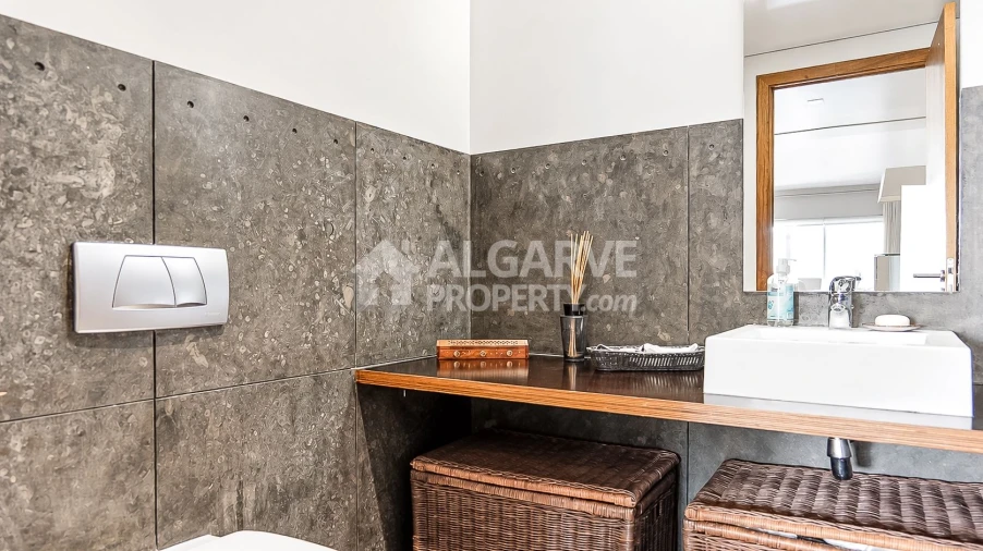 Apartamento T3 para Venda em Quarteira Foto 38
