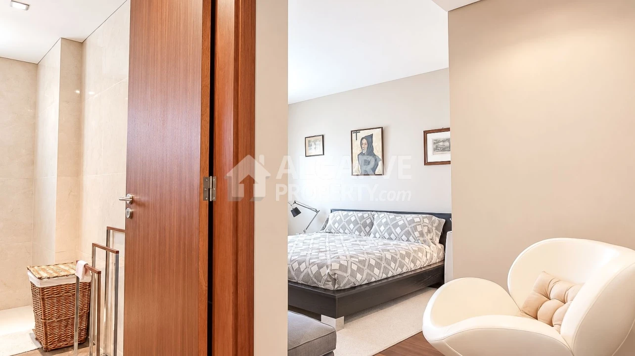 Apartamento T3 para Venda em Quarteira Foto 22