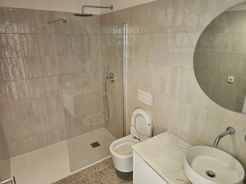 Apartamento T2 para Venda em São Vicente Foto 10
