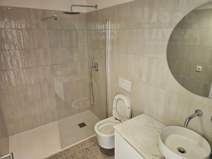 Apartamento T2 para Venda em São Vicente Foto 10