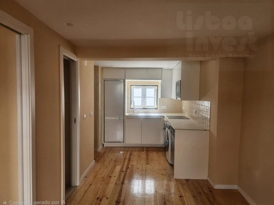 Apartamento T1 para Venda em Santa Maria Maior Foto 24