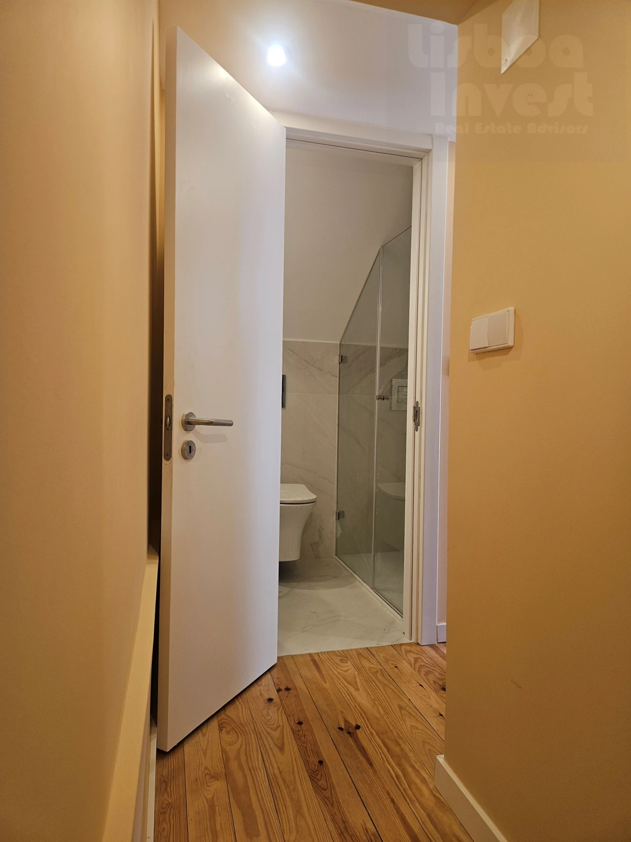 Apartamento T1 para Venda em Santa Maria Maior Foto 18