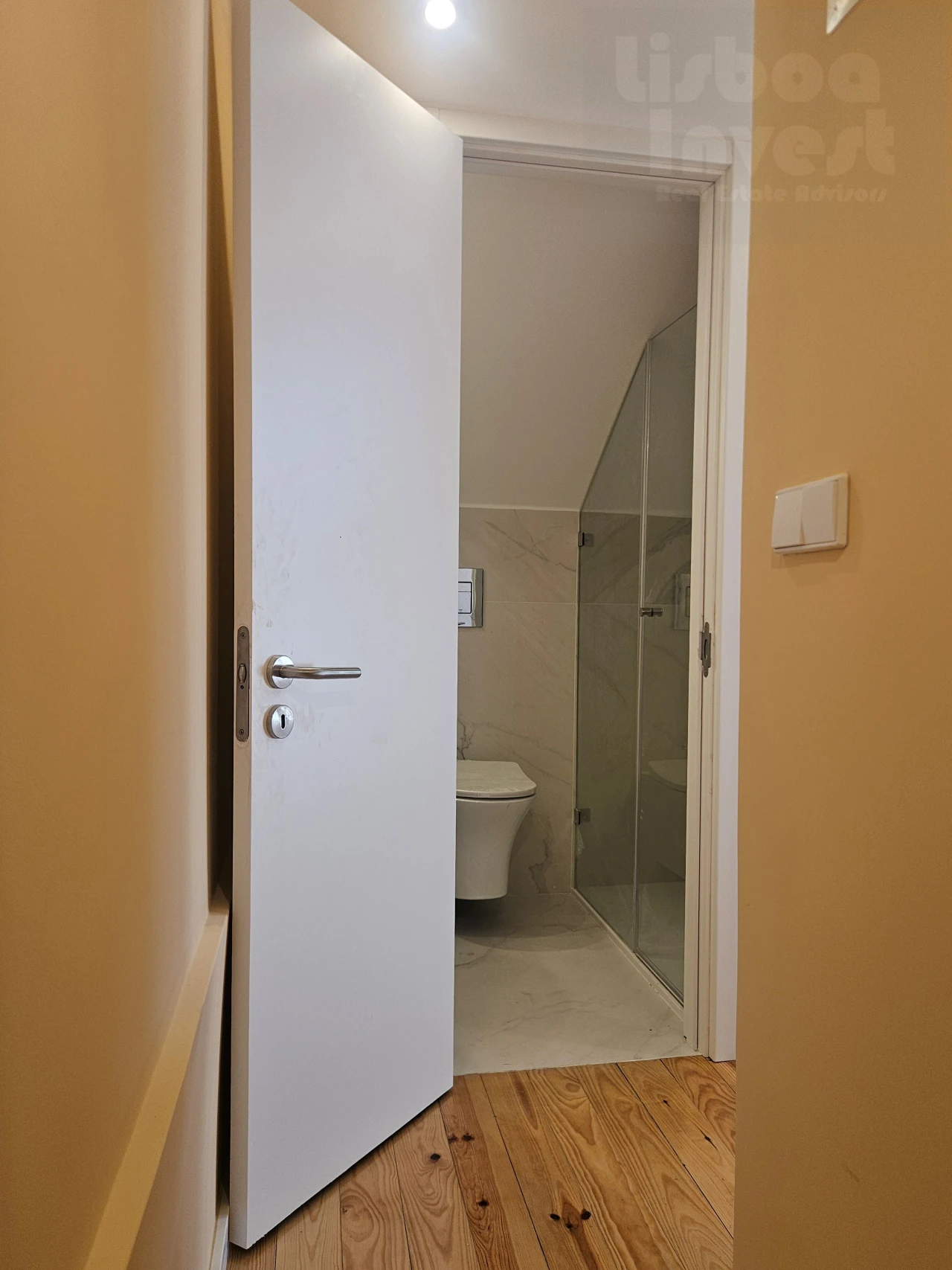 Apartamento T1 para Venda em Santa Maria Maior Foto 19