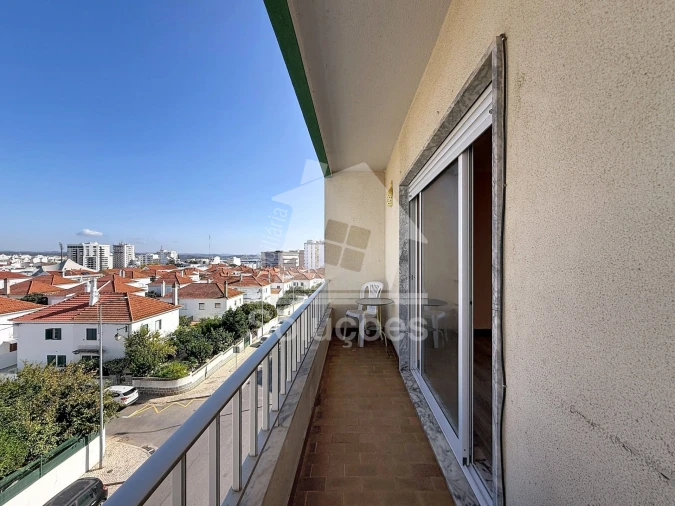 Apartamento T3 para Venda em Portimão Foto 17