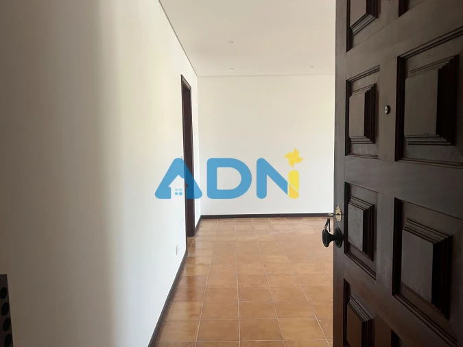 Apartamento T3 para Venda em Buarcos Foto 6