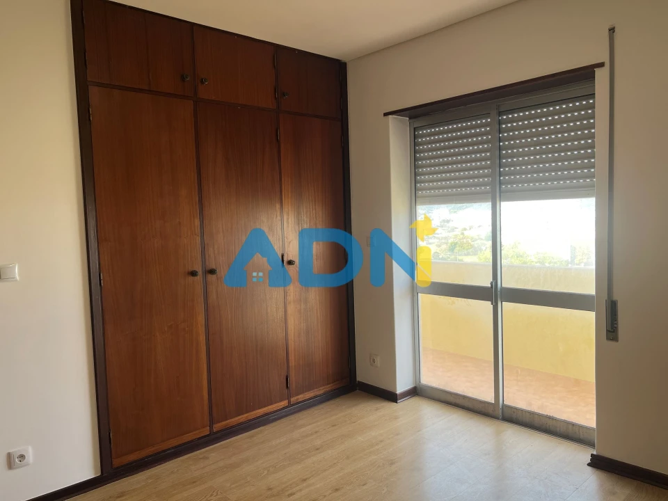 Apartamento T3 para Venda em Buarcos Foto 35