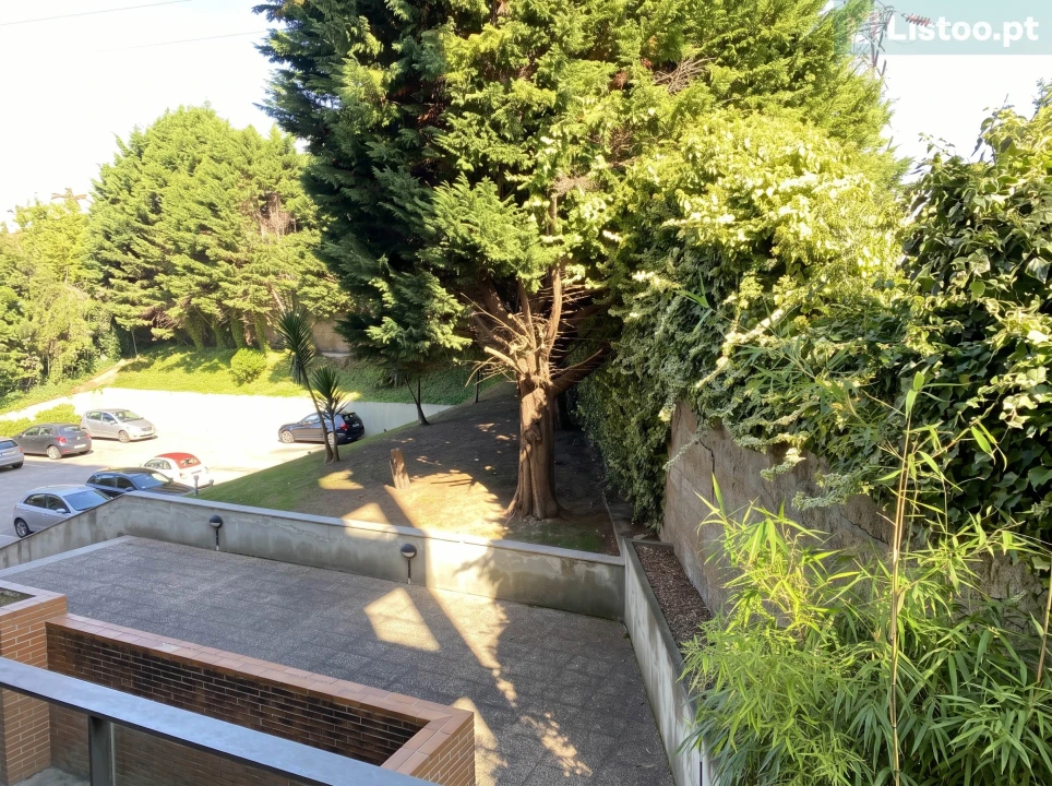 Apartamento T2 para Venda em Ramalde Foto 13