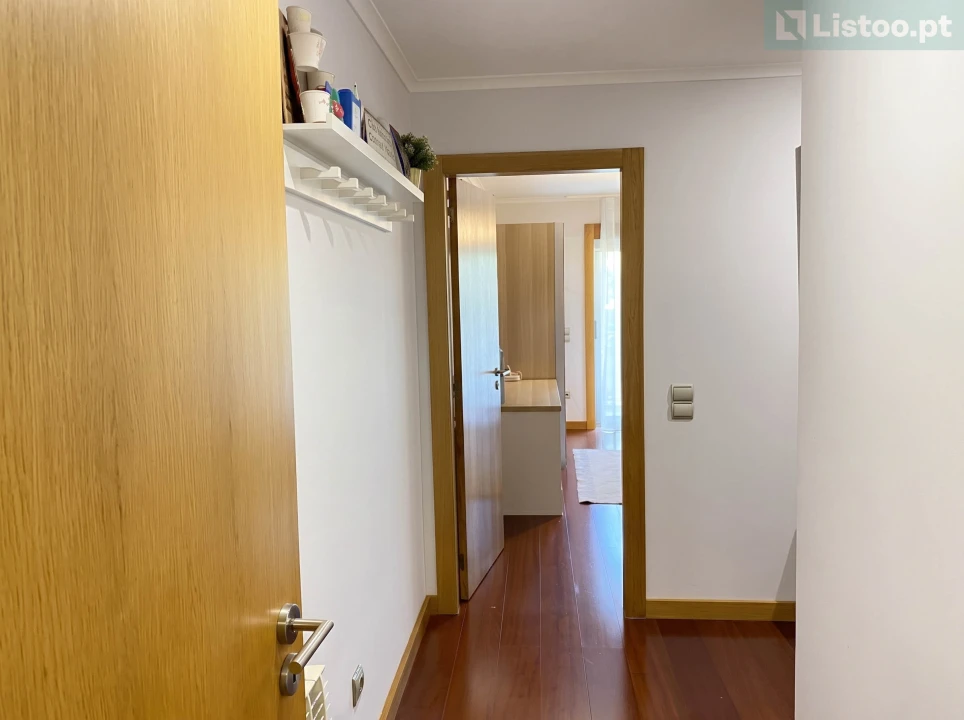 Apartamento T2 para Venda em Ramalde Foto 10