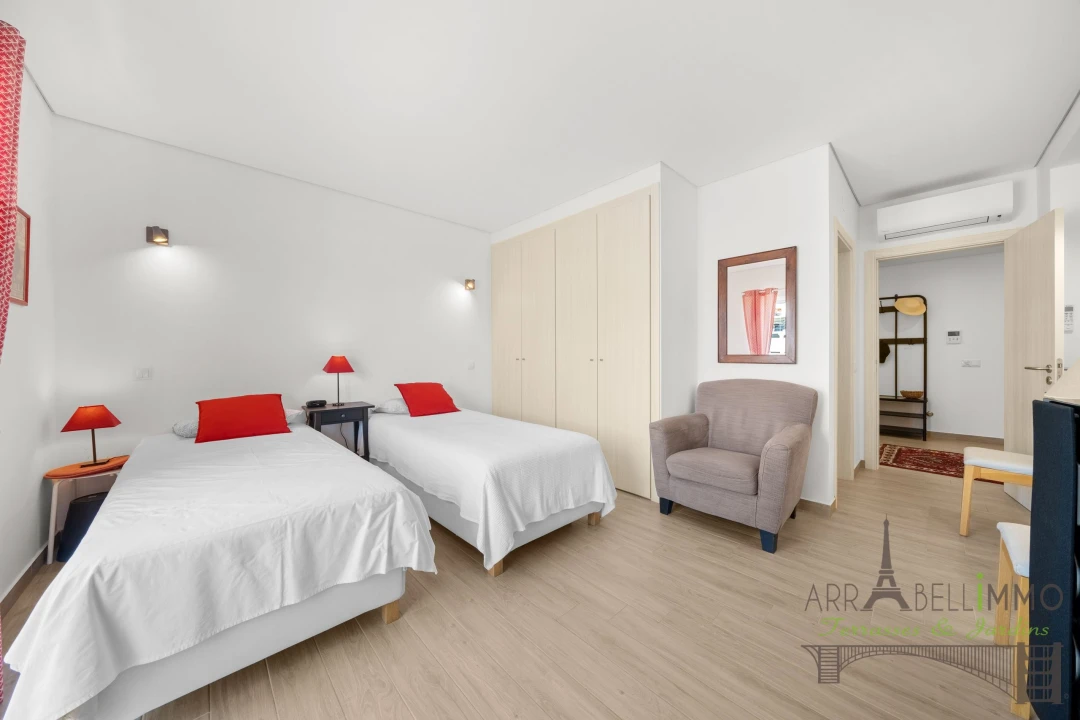 Apartamento T2 para Venda em Olhão Foto 19
