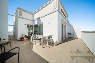 Apartamento T2 para Venda em Olhão