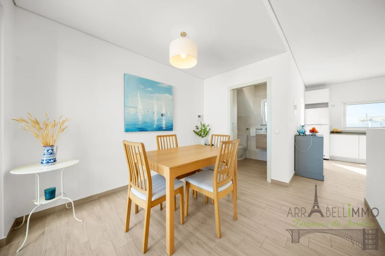 Apartamento T2 para Venda em Olhão Foto 6