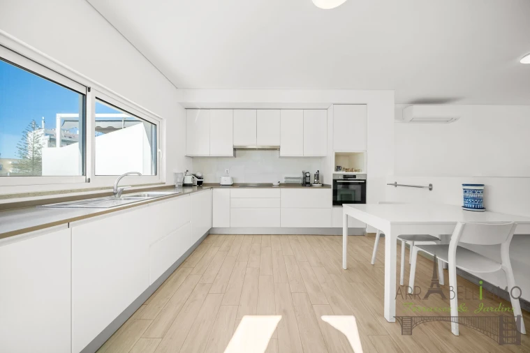 Apartamento T2 para Venda em Olhão Foto 10