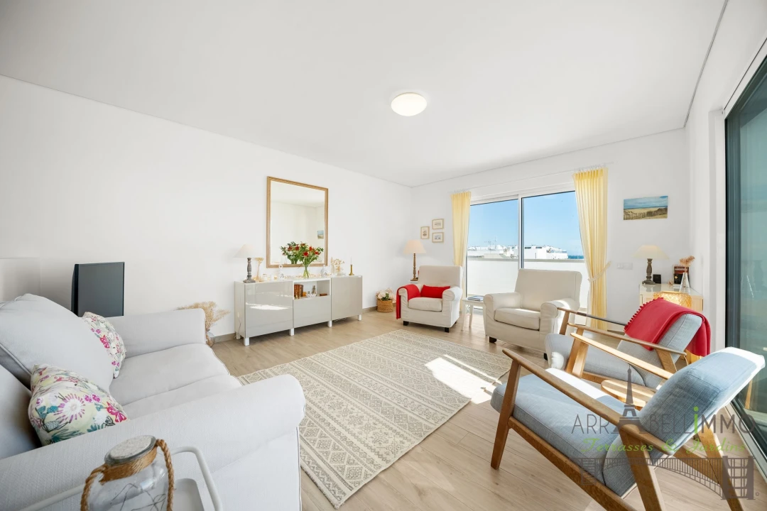 Apartamento T2 para Venda em Olhão Foto 7