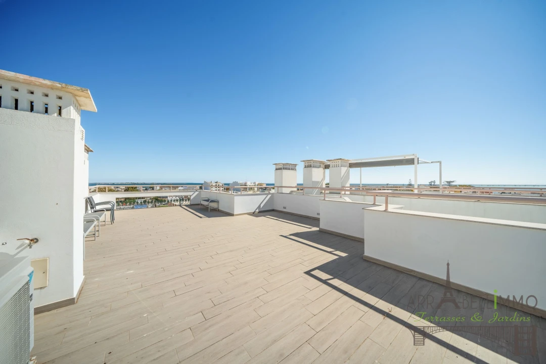 Apartamento T2 para Venda em Olhão Foto 2